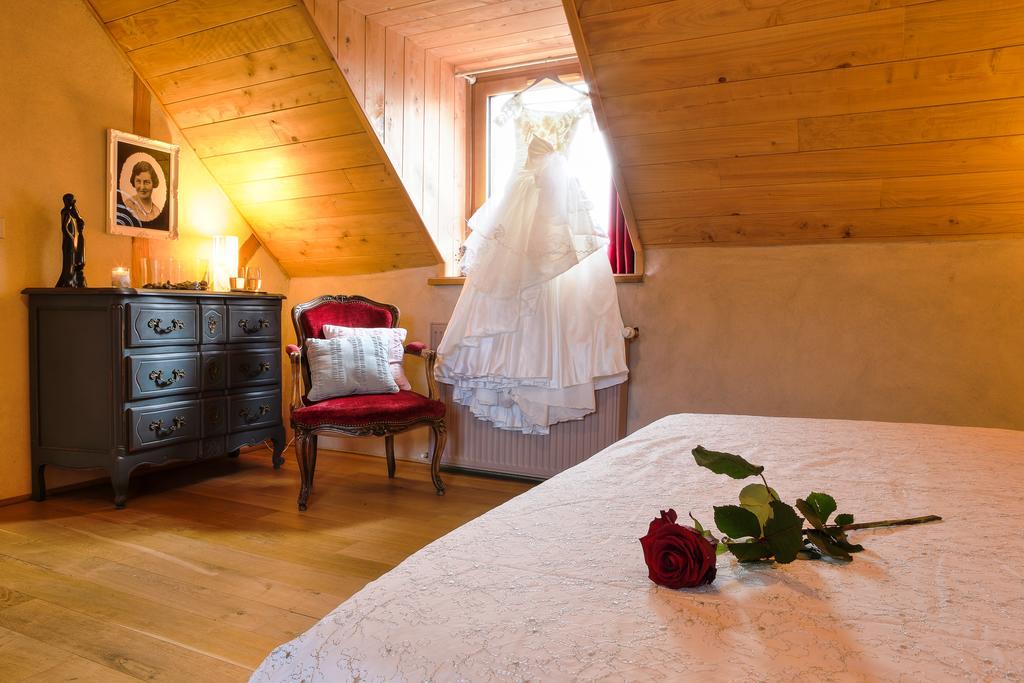 Bed And Breakfast La Fontaine Blanche Melgven Exterior foto